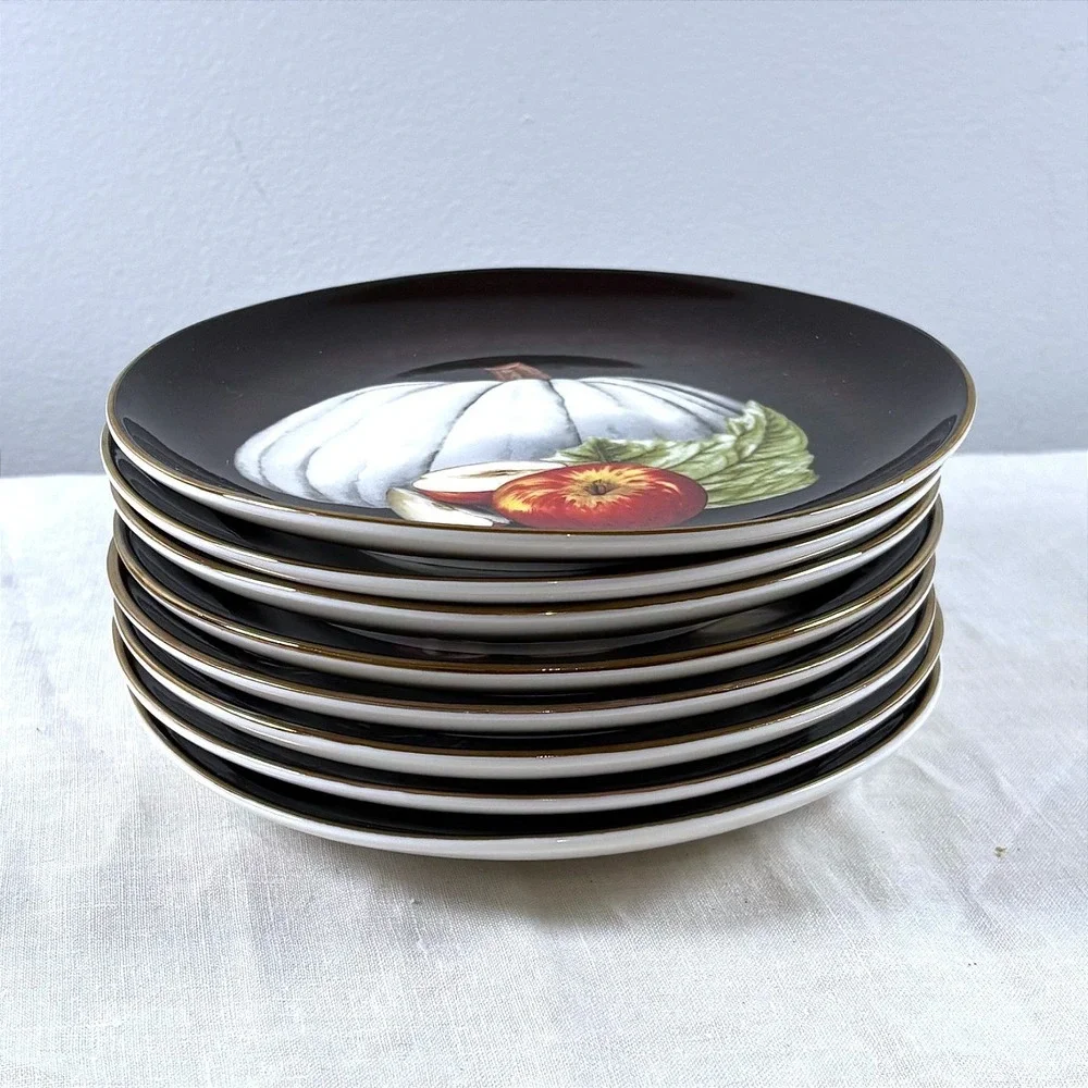 Williams Sonoma Botanical Pumpkin Salad/Dessert Plates Set of 8